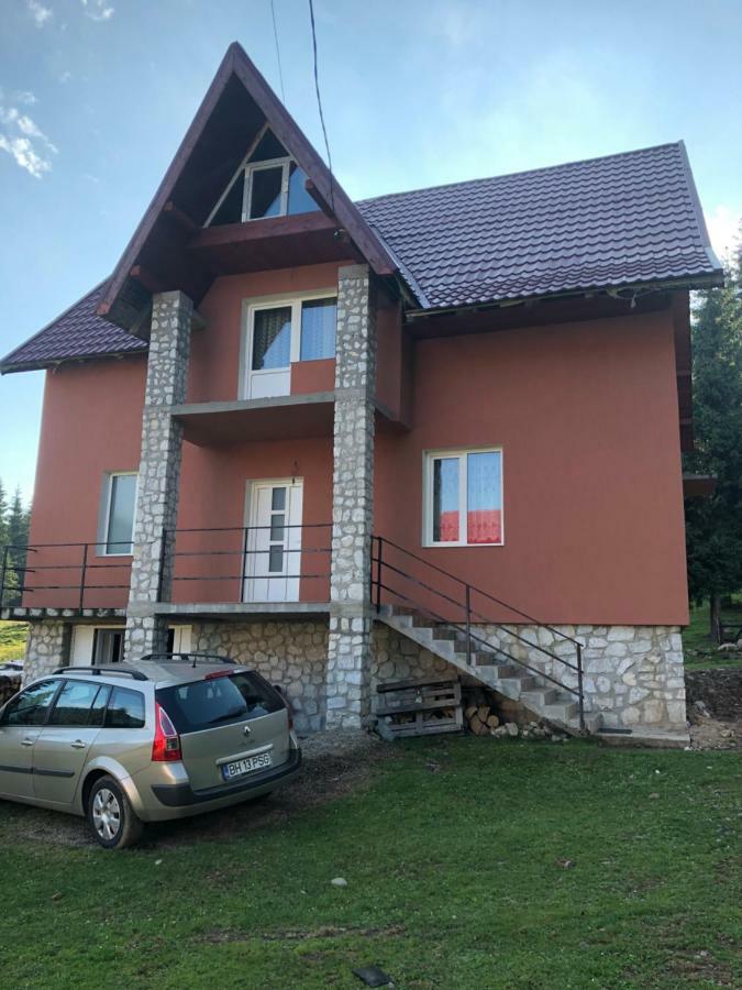 Villa Casa Bogdan Vârtop Esterno foto